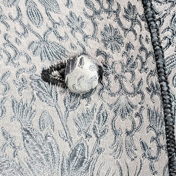 Cynthia Ashby Women's Floral Button Front Blouse - - Picture 4 of 6